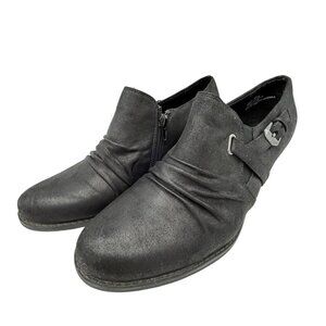 Yuu Womens Razzy  Black Ankle Boots 10M Buckle Comfort